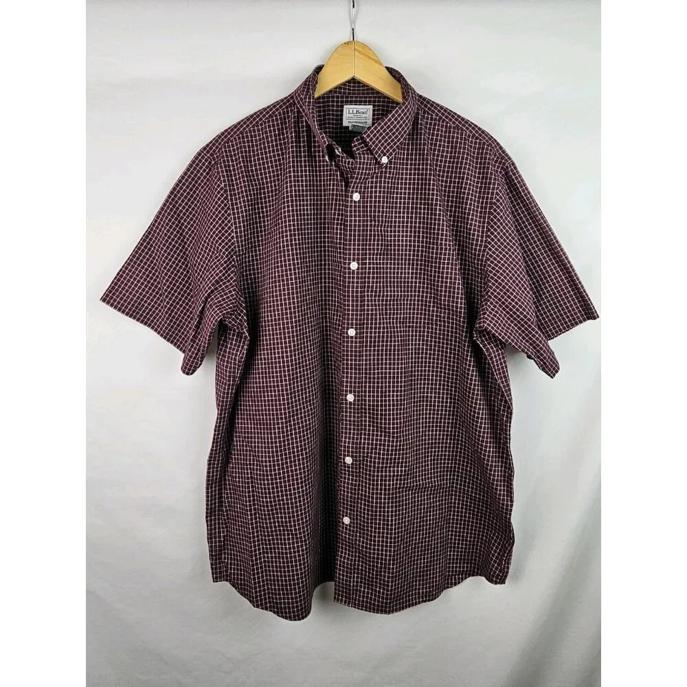 L.L. Bean Men's Shirt Size Large Reg Burgundy Plaid Short Sleeve Button Down Top